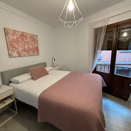 Апартаменты Santa Justa Centro *