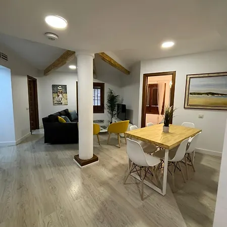 Santa Justa Centro * Толедо